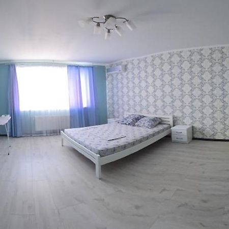 Apartment On Parkovaya Tjornomorsk Exteriör bild